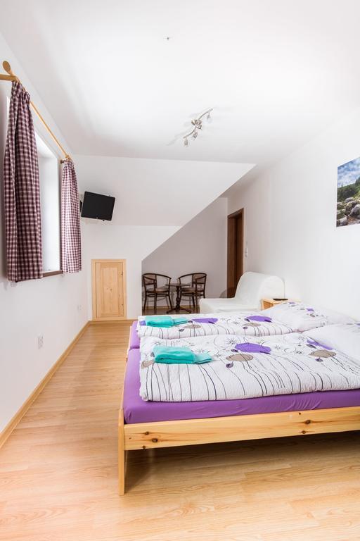 Ubytovani Krkonose Hotel Horni Lanov Ngoại thất bức ảnh