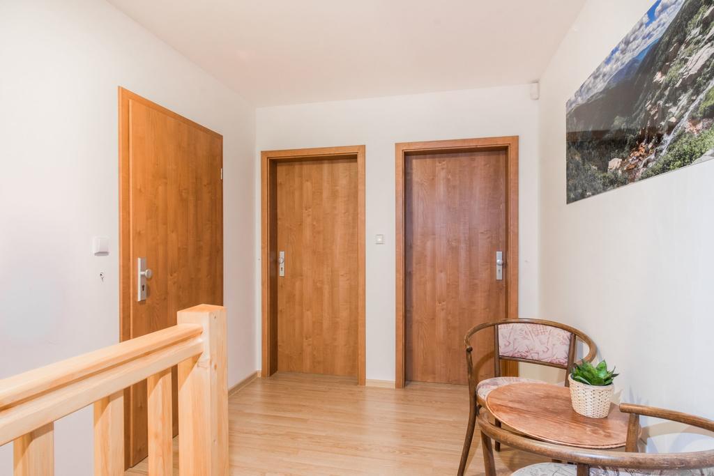 Ubytovani Krkonose Hotel Horni Lanov Ngoại thất bức ảnh